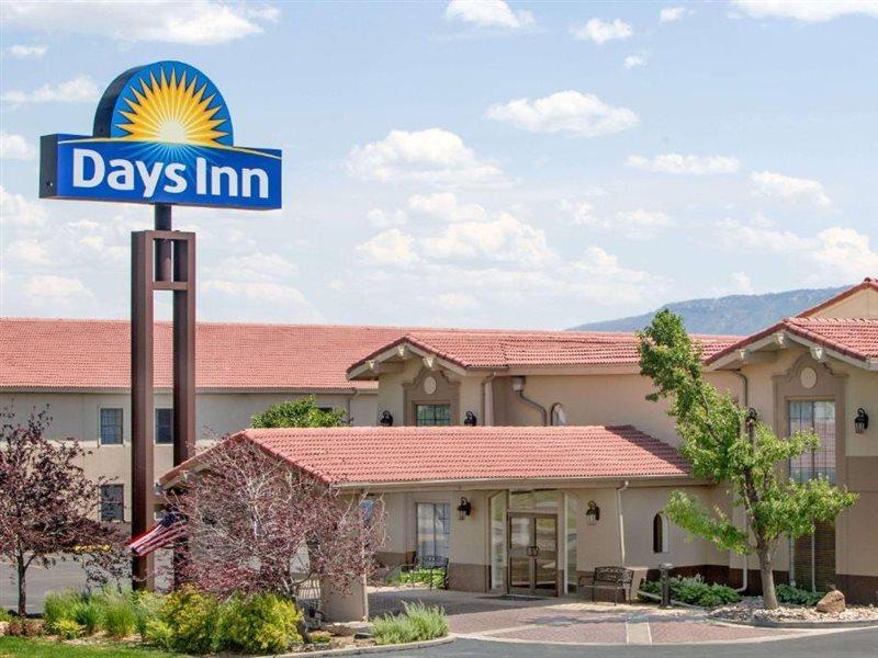 Days Inn By Wyndham Casper Exterior photo