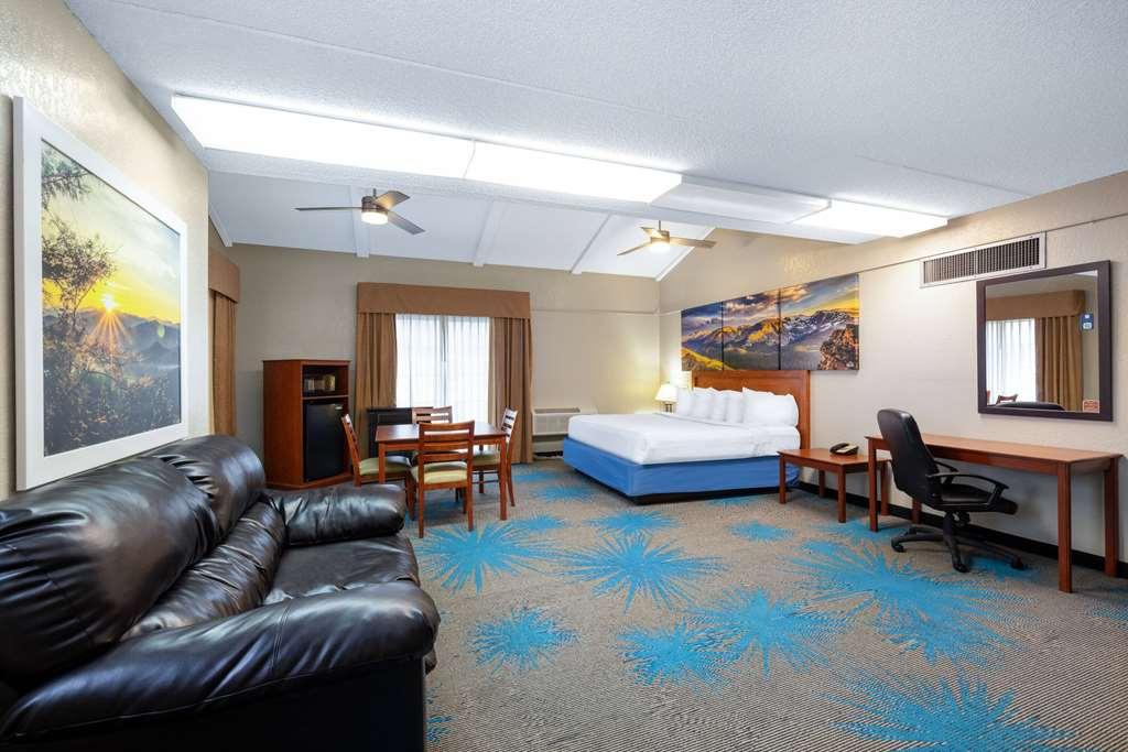 Days Inn By Wyndham Casper Room photo